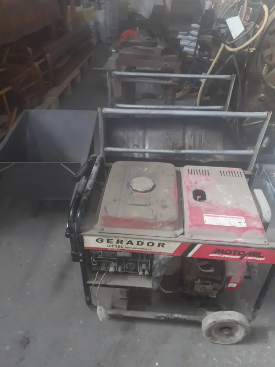 LOTE 011