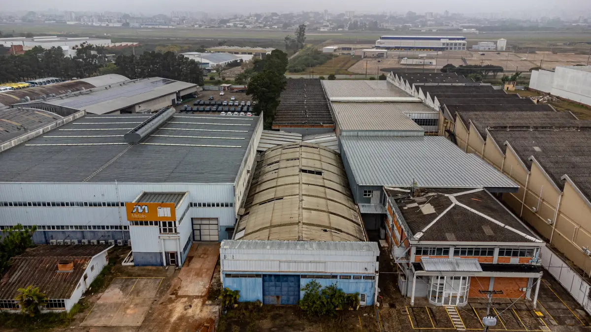 LOTE 001 - IMÓVEL COM 4 MIL METROS² - Avenida das Indústrias, N° 592