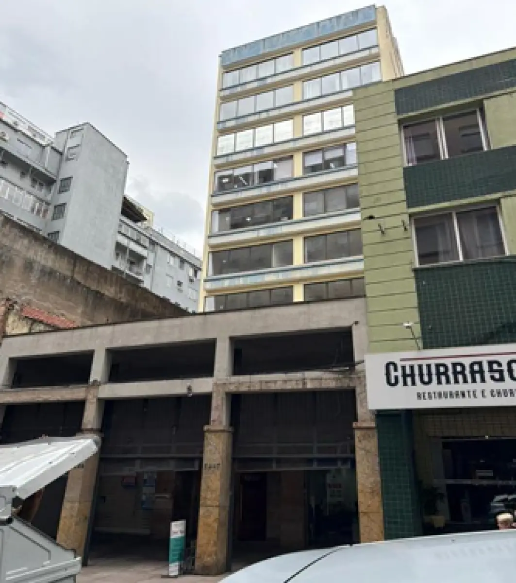 LOTE 003 - iMÓVEL CONDOMÍNIO OXFORD CENTER NA RUA RIACHUELO