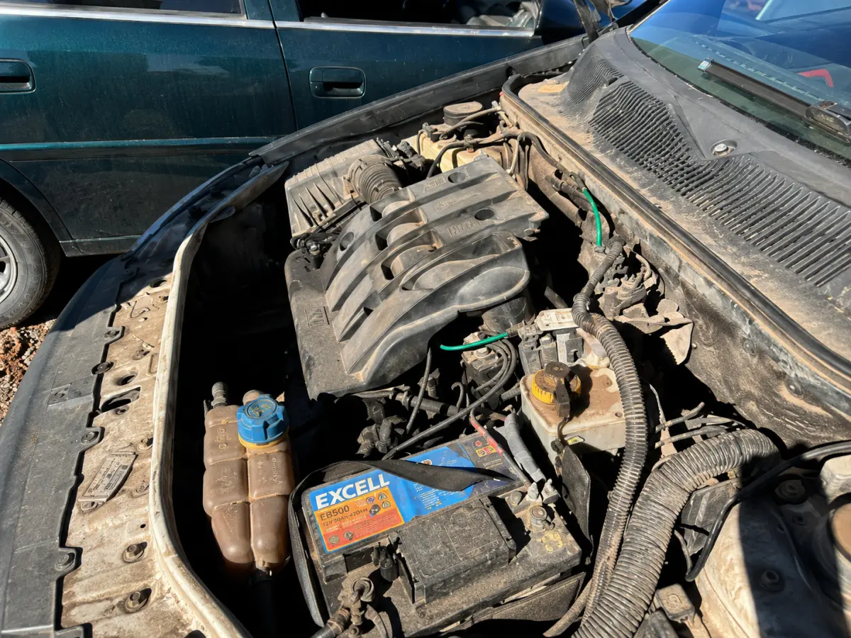 LOTE 001 - Veículo Fiat Strada