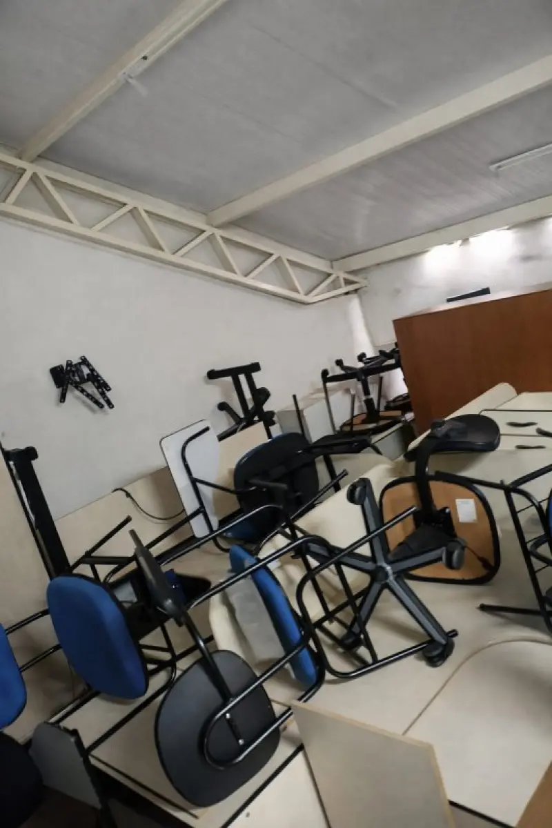 LOTE 010 - Lote 010