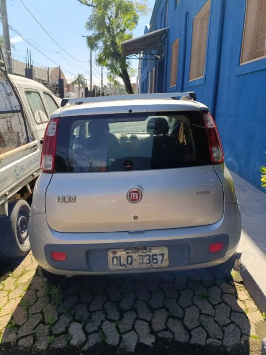 LOTE 005 - Fiat Uno Vivace 1.0 Evo 5p, Placa OLQ-3367