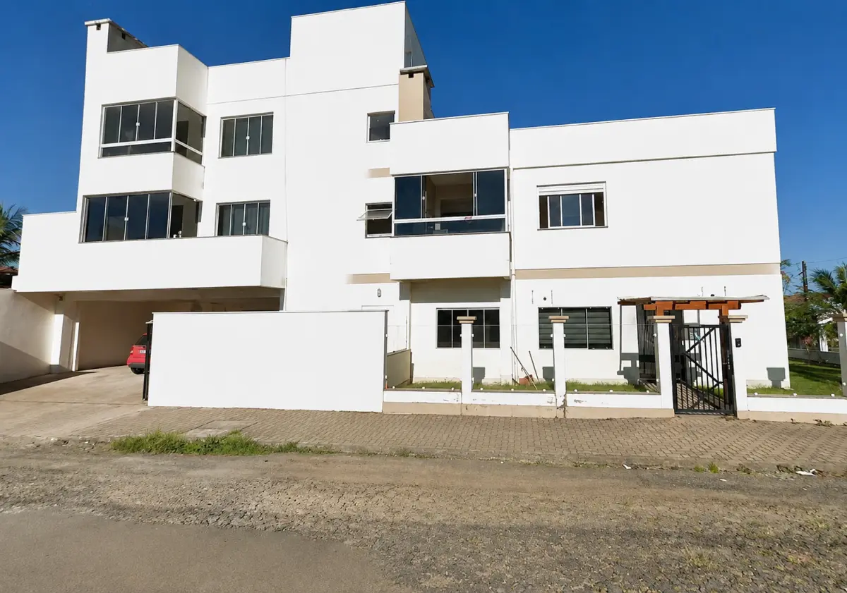 Foto de SALA 101 DO EDIFÍCIO FERON, SITUADO NA RUA BENTO GONÇALVES Nº 1510