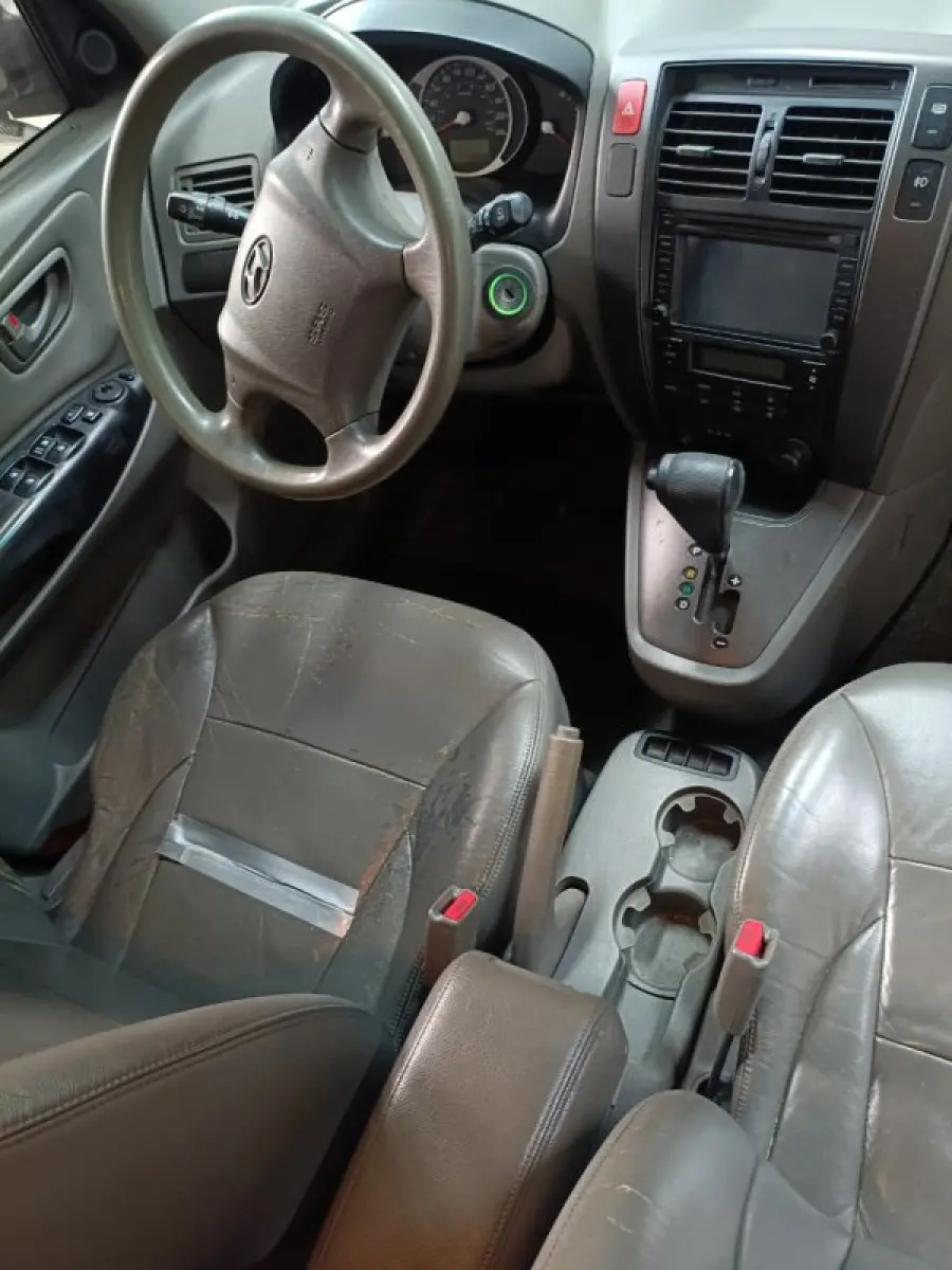 LOTE 003 - Hyundai Tucson GLSB 2.0 Flex