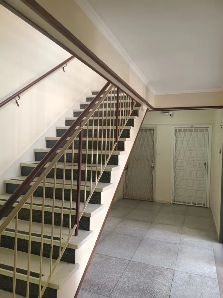 LOTE 001 - APARTAMENTO Nº 111  DO CONJUNTO RESIDENCIAL JAIME DA COSTA PEREIRA