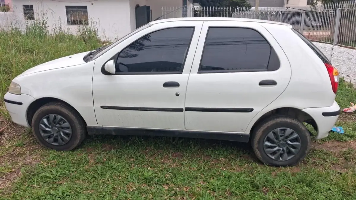 LOTE 009 - Veículo FIAT/PALIO Fire 2003 Placa AKY0316