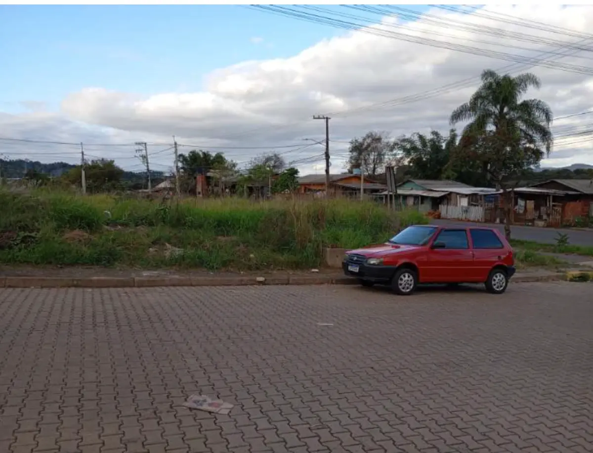 LOTE 001 - TERRENO COM ÁREA DE 232,75M²