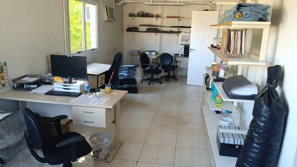 LOTE 009 - Lote 09