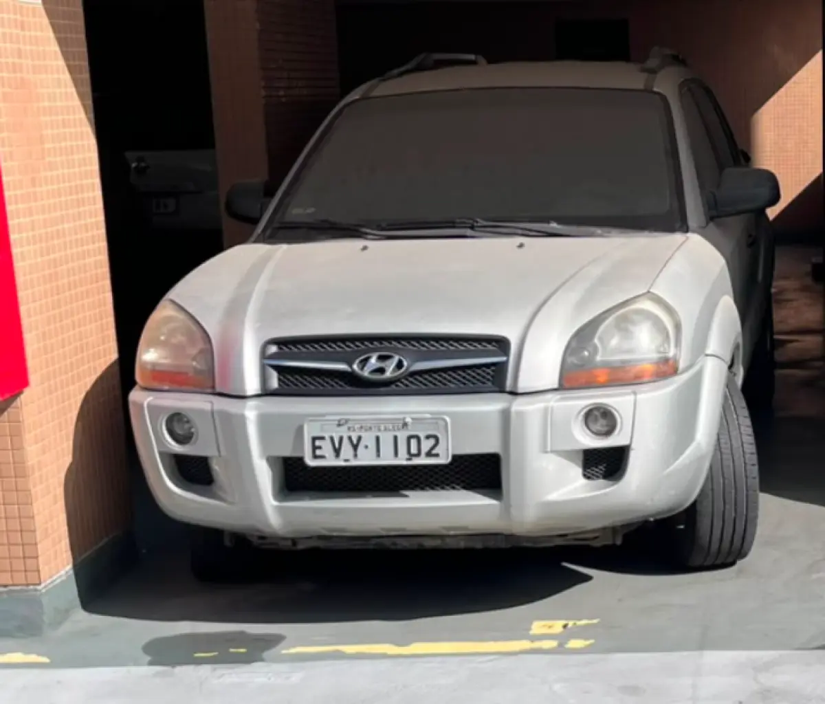 Foto de HYUNDAI TUCSON GLB 2.0 AUT. EVY-1102