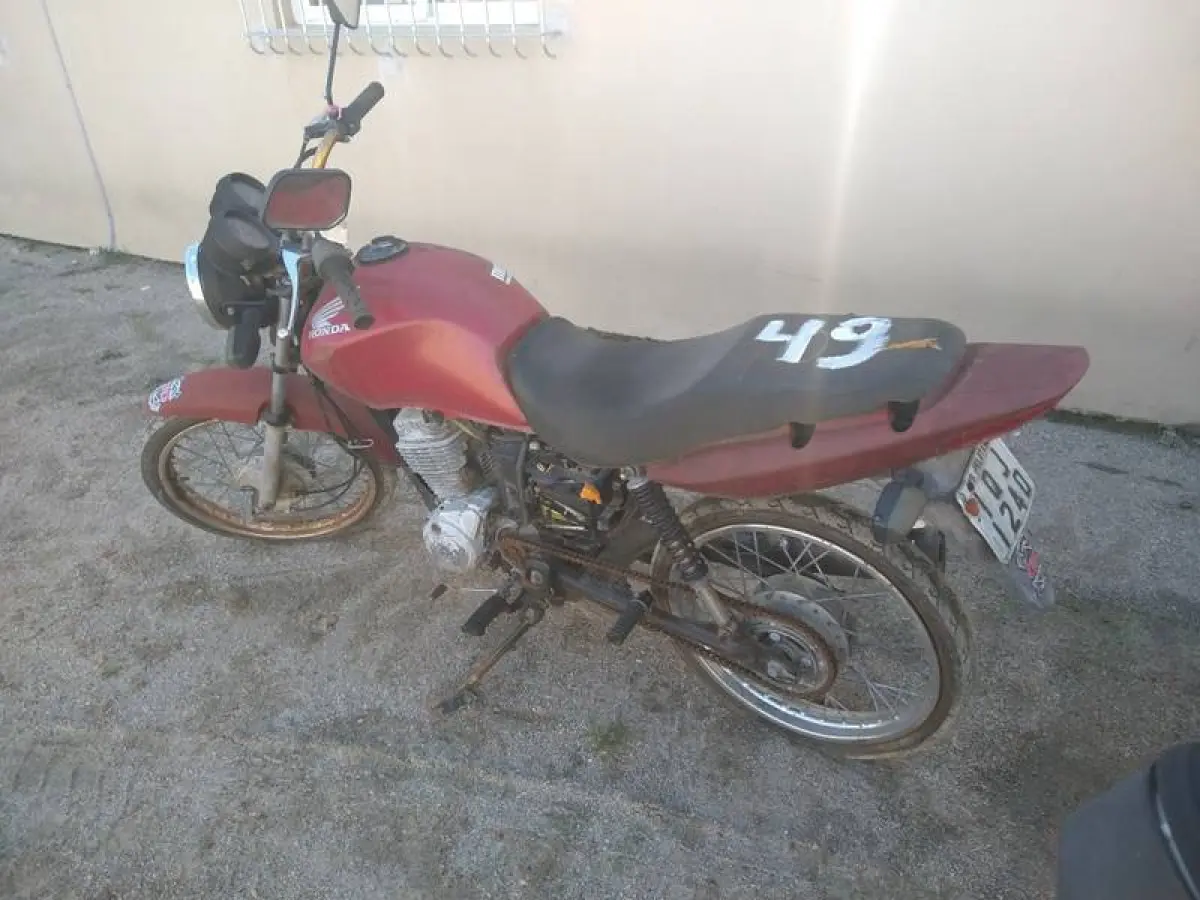 LOTE 0049