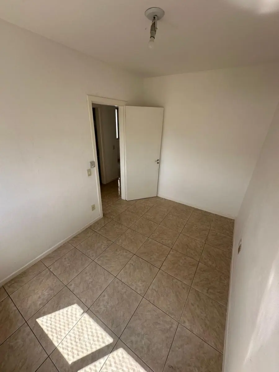LOTE 000 - APARTAMENTO NA Rua Osvaldo Pereira de Freitas, 195, apto 706 – Zona Norte de Porto Alegre