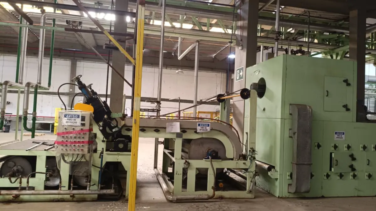 LOTE 018 - Máquina de Gravação PU