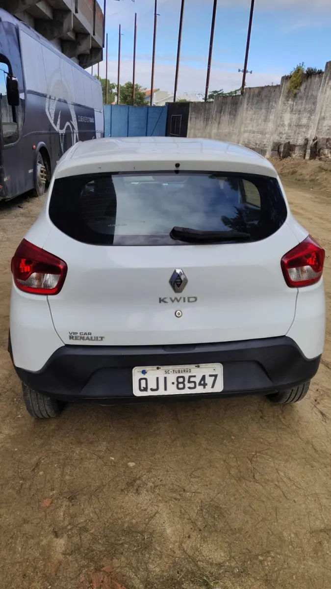 LOTE 002 - RENAULT KWID ZEN  2019