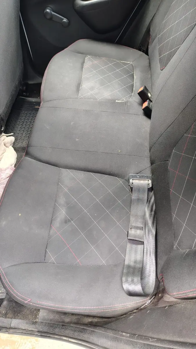 LOTE 002 - RENAULT KWID ZEN  2019