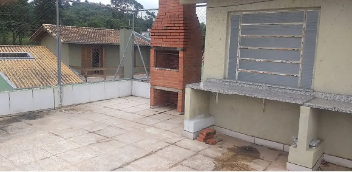 LOTE 001 - RESIDÊNCIA À RUA MONTE ALVERNE, 215 – BAIRRO CHÁCARA DAS PEDRAS – PORTO ALEGRE – RS