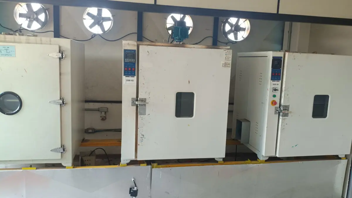 LOTE 009 - Forno Industrial (oven)