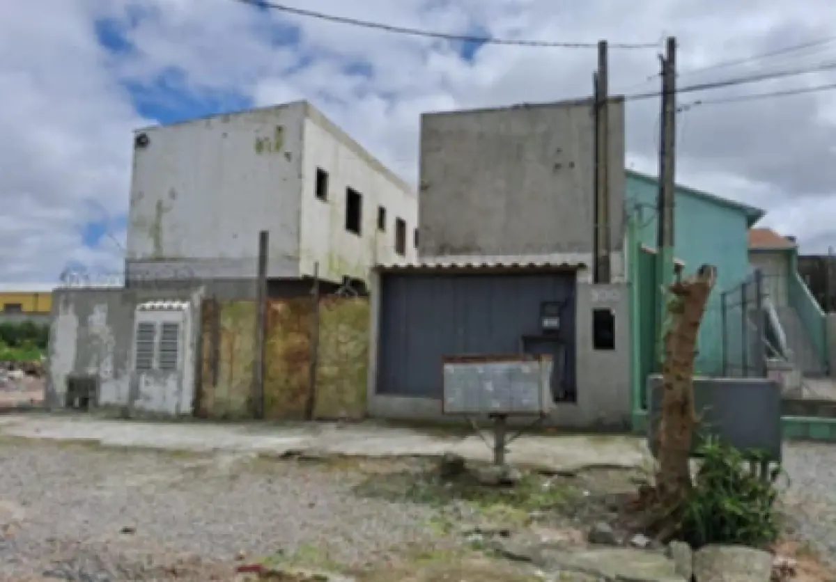 LOTE 001 - PRÉDIO DE ALVENARIA EM PELOTAS/RS