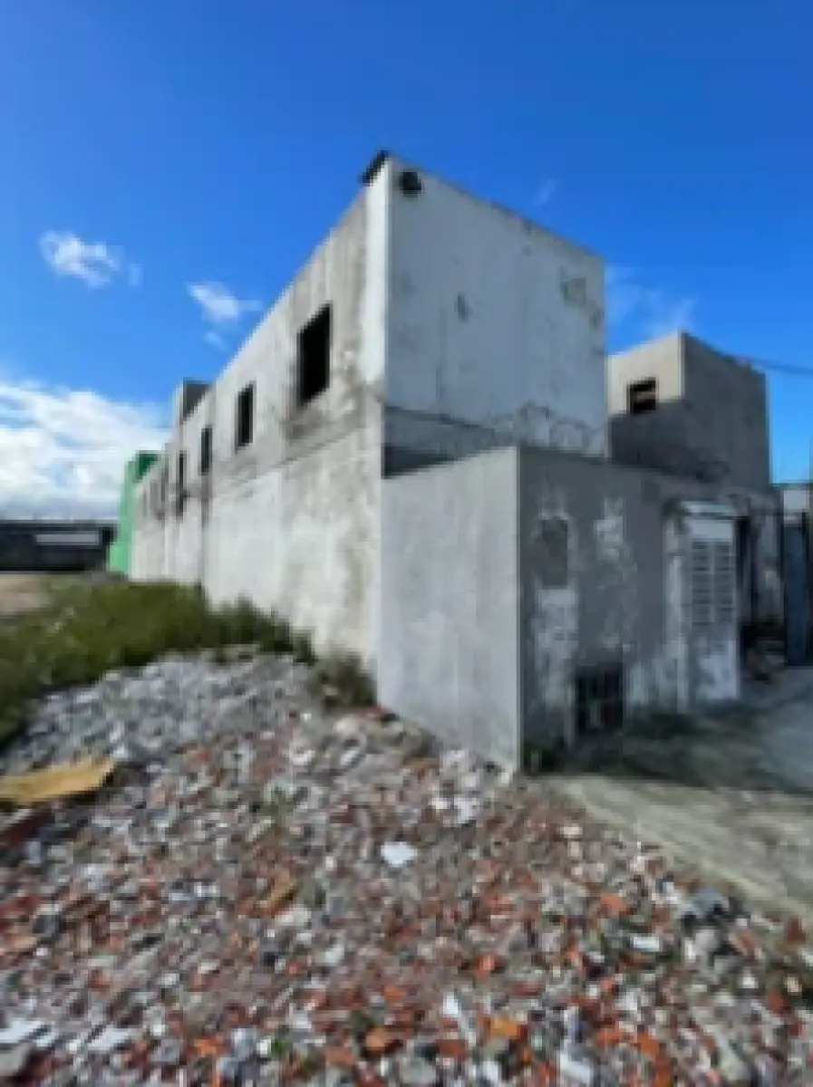 LOTE 001 - PRÉDIO DE ALVENARIA EM PELOTAS/RS