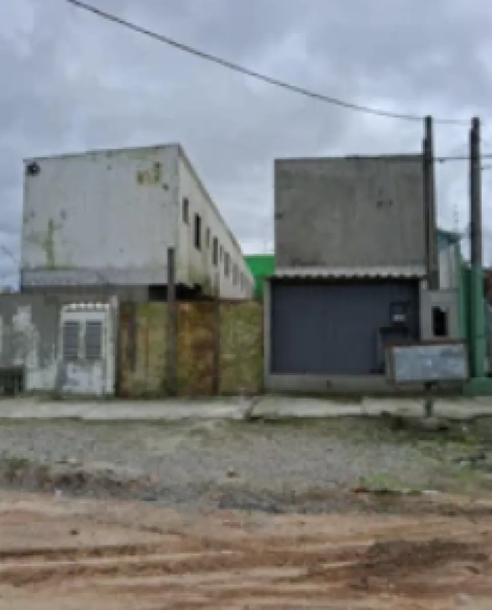 LOTE 001 - PRÉDIO DE ALVENARIA EM PELOTAS/RS