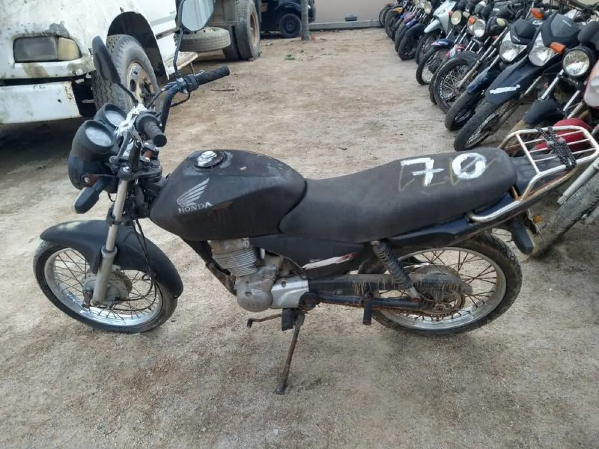 LOTE 0070