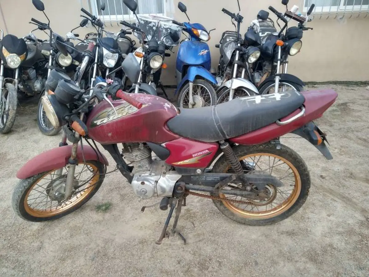 LOTE 0077