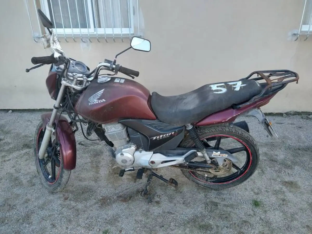 LOTE 0057