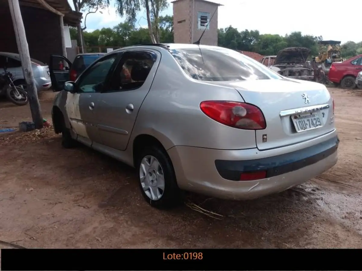 LOTE 0198