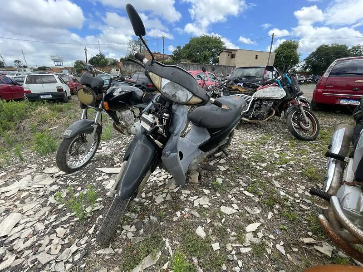 LOTE 0010